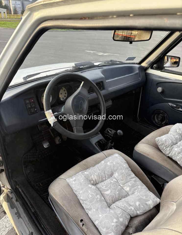 zastava3